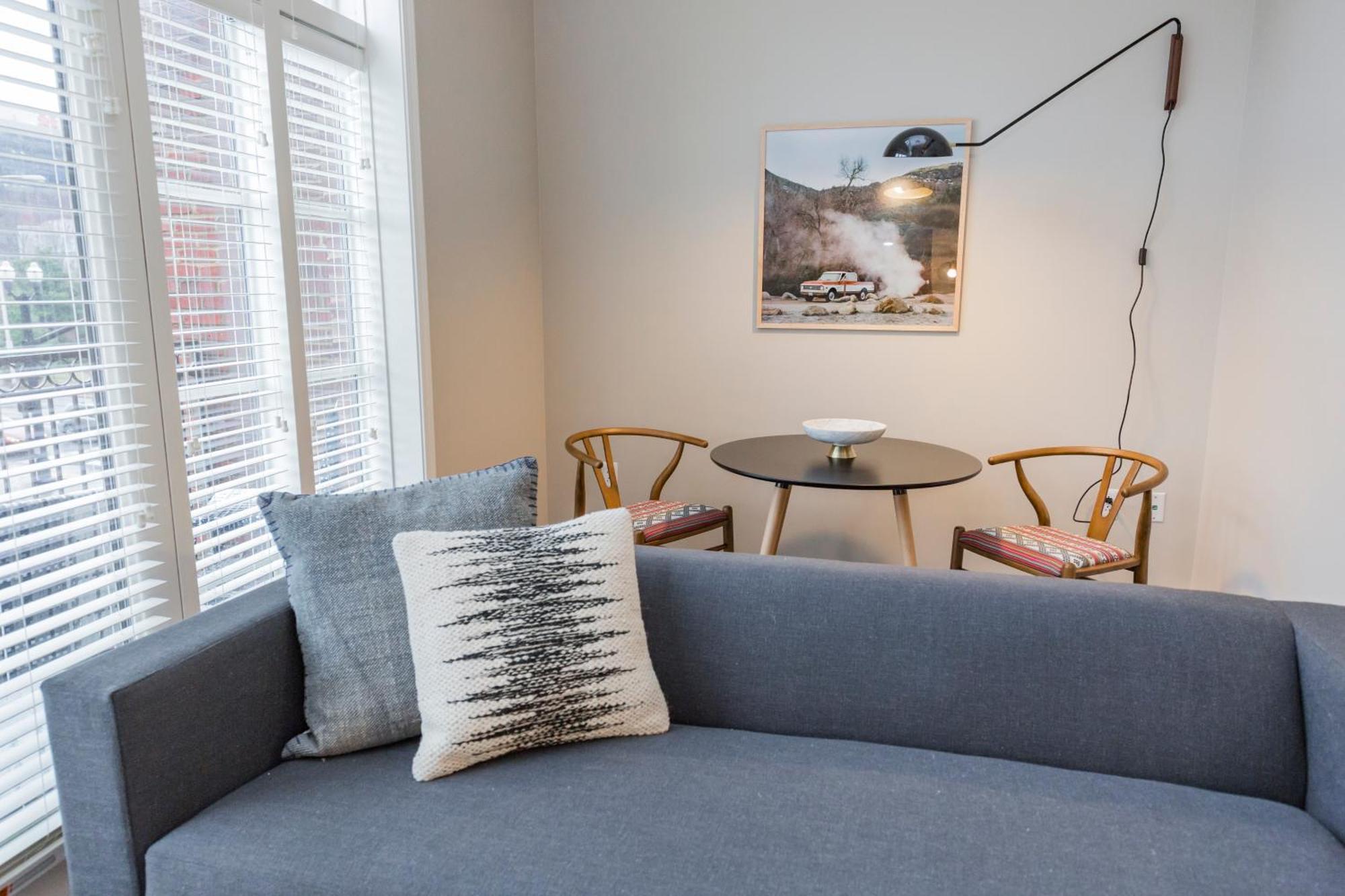 Mint House Nashville - Hillsboro Village Екстериор снимка